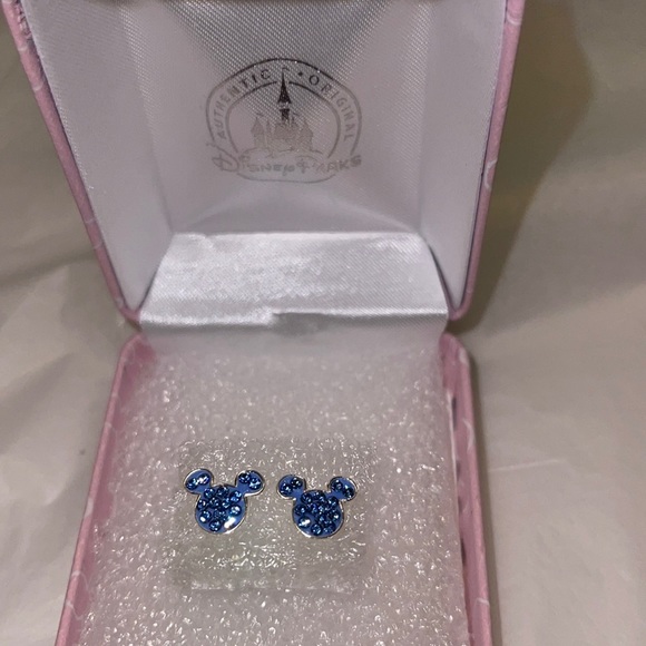 DISNEYPARKS EXCLUSIVE—THE AUTHENTIC ORIGINAL DISNEYPARKS FINE JEWELRY COLLECTION